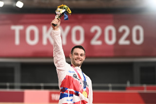 Matt Walls wins omnium gold at Tokyo 2020