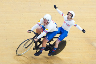 Fachie and Rotherham win third men's tandem sprint title in a row