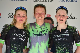 Women podium