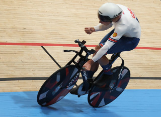 Josh Charlton celebrates a world record in the men's individual pursuit at the 2024 UCI Tissot Track World Championships